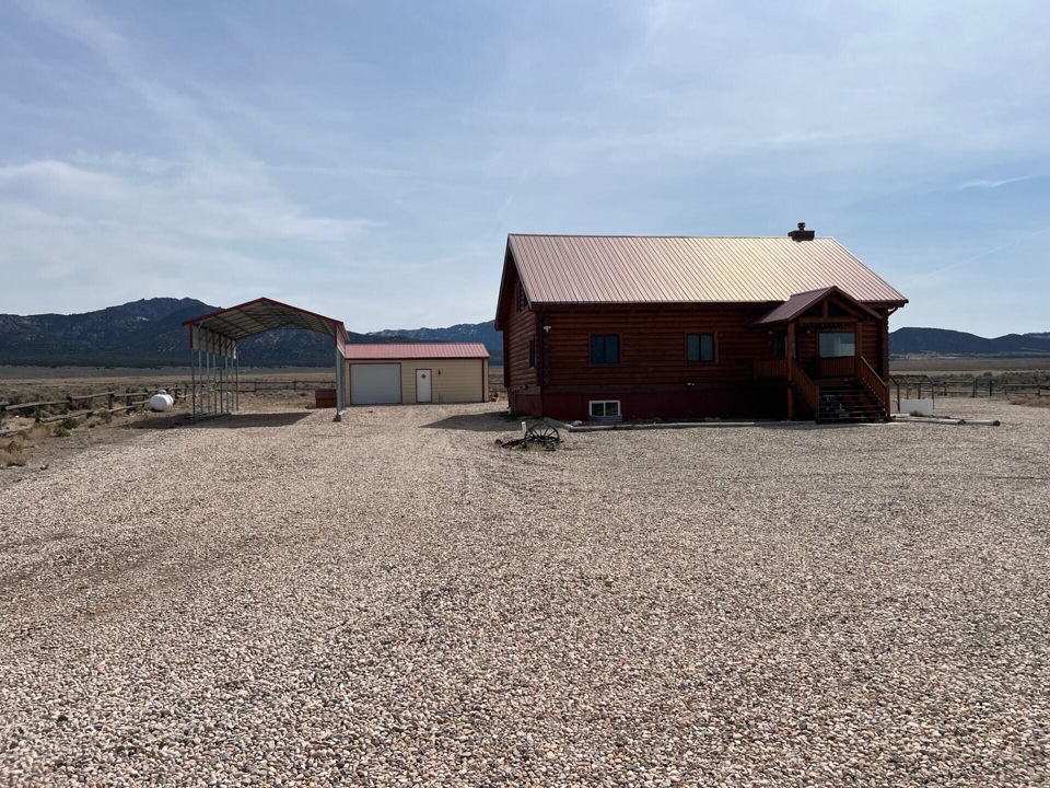 4050 N Pronghorn LN, Panguitch, photo 3