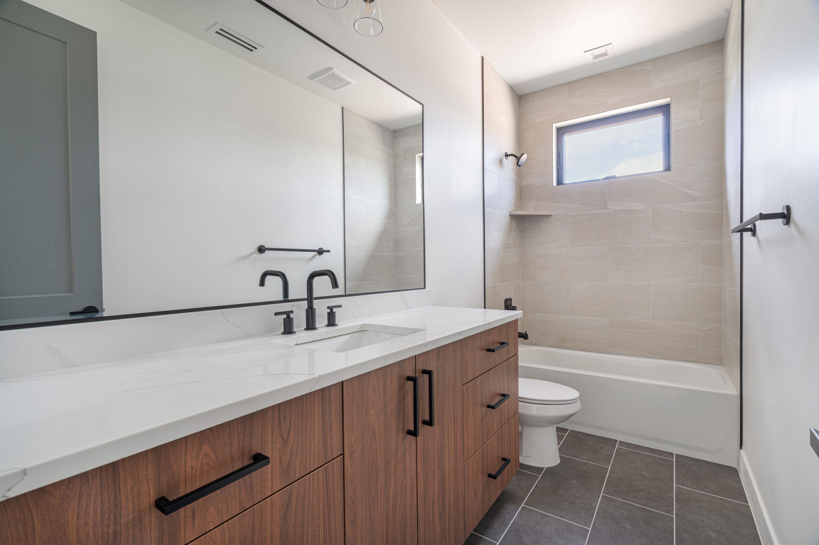 2734 S 2950 W, Cedar City, photo 18 of 36