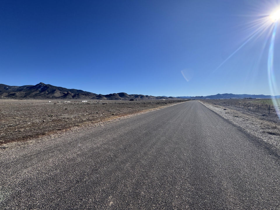 5.03acre w/ Well and Wtr Right, Newcastle, photo 3