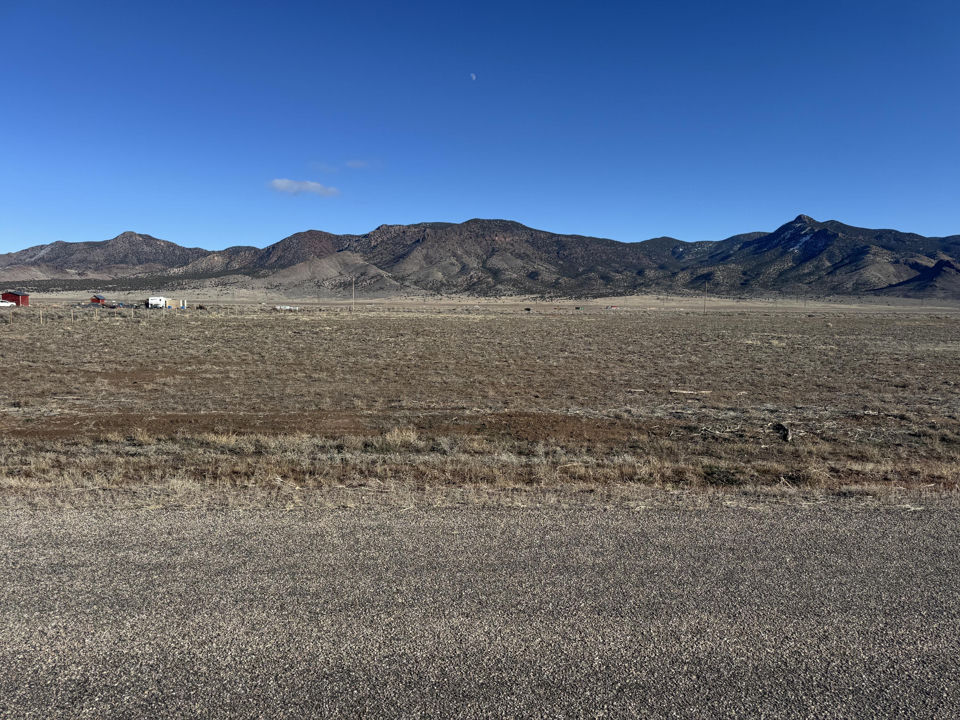 5.03acre w/ Well and Wtr Right, Newcastle