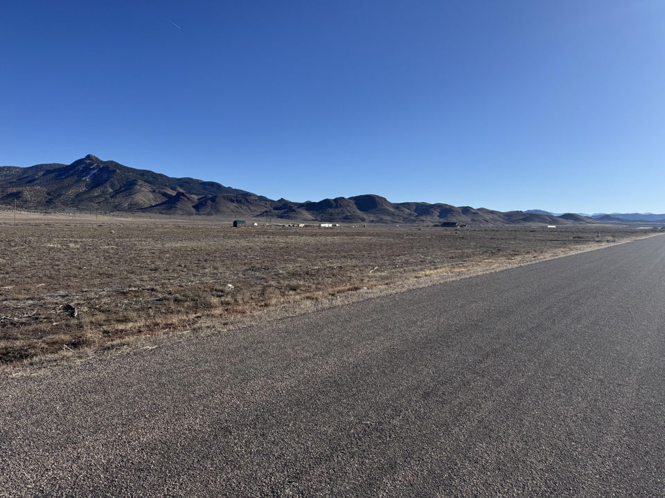 5.03acre w/ Well and Wtr Right, Newcastle, photo 3