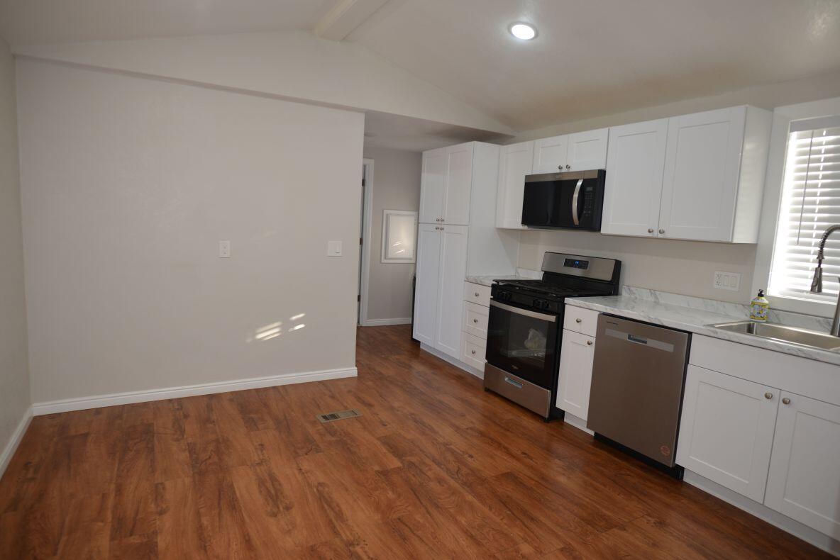 465 N 800 W Unit 7, Cedar City, photo 6 of 22