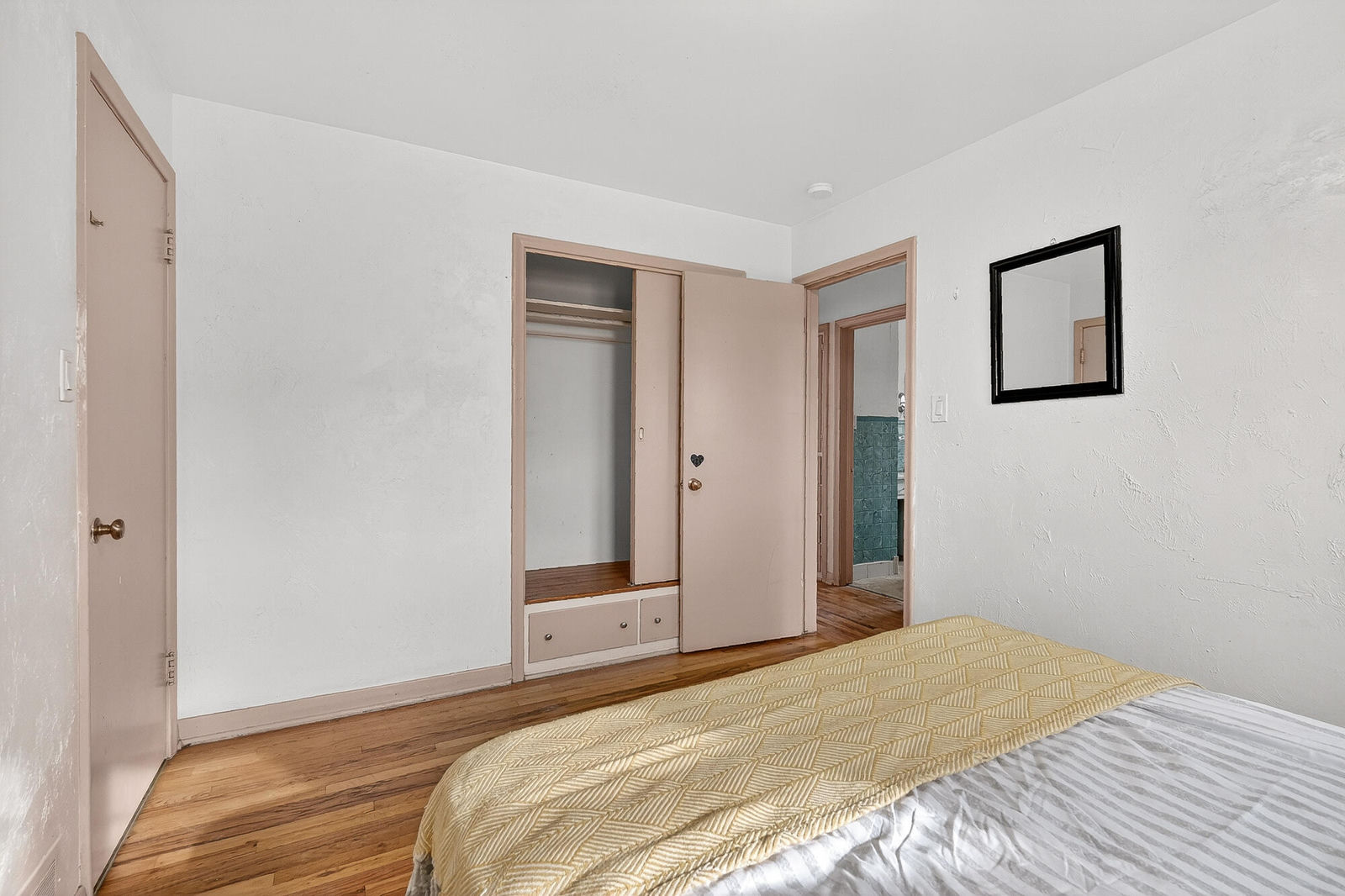 160 E McArthur Ave, Cedar City, photo 16 of 36