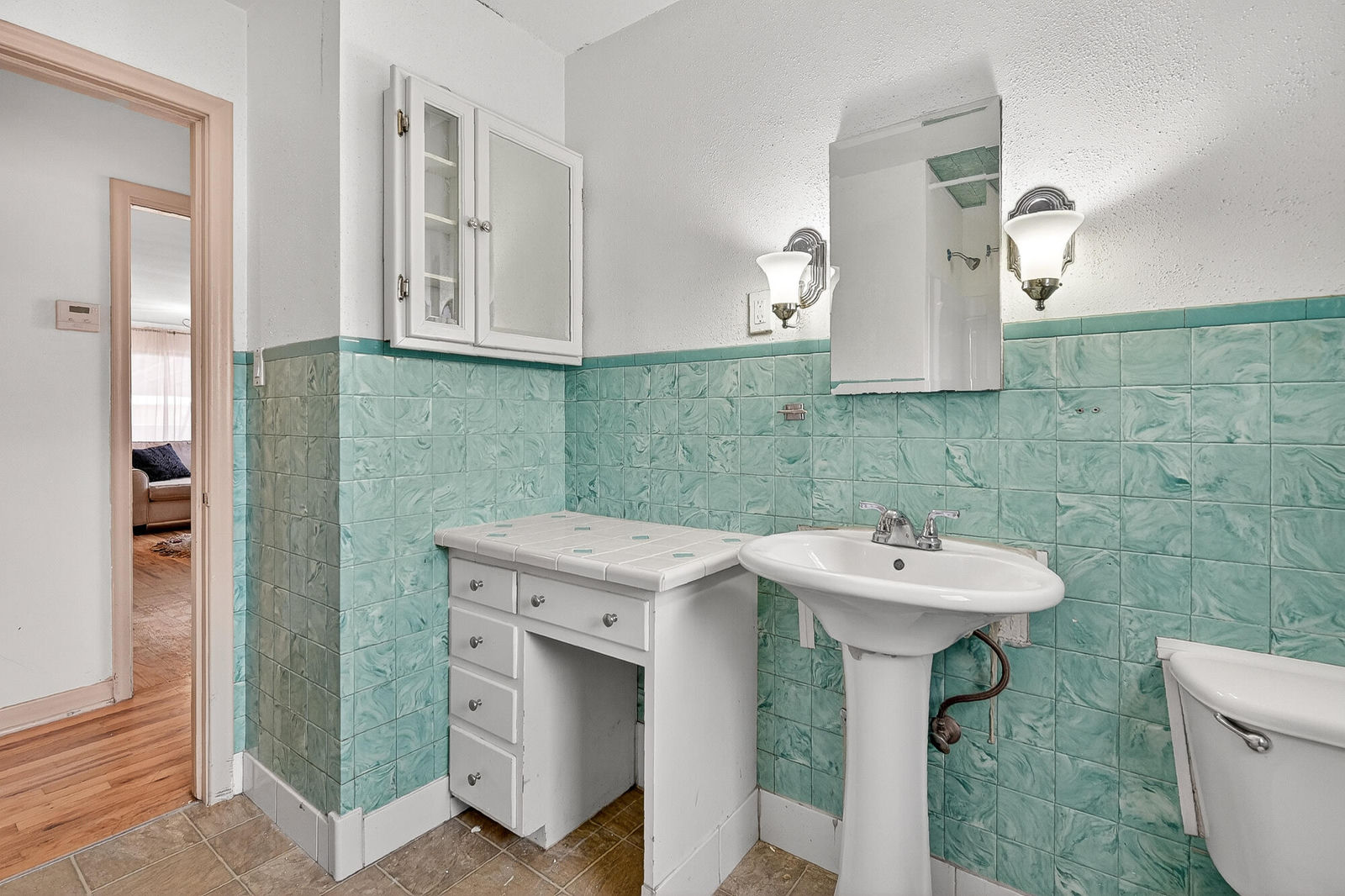 160 E McArthur Ave, Cedar City, photo 19 of 36