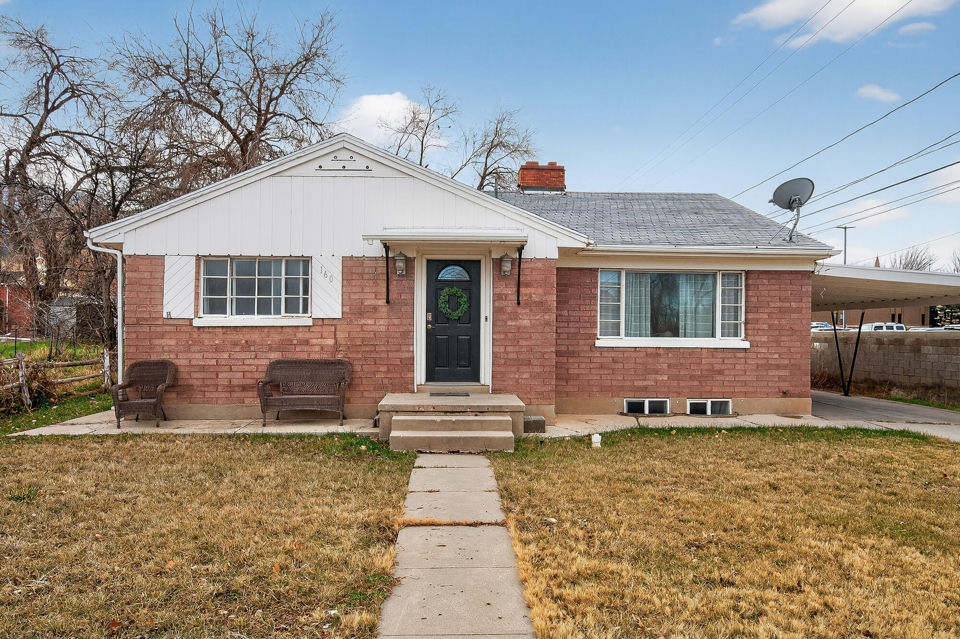 160 E McArthur Ave, Cedar City