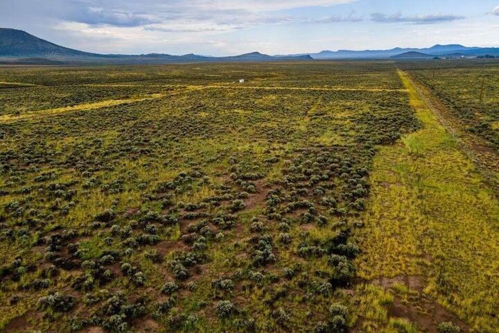 37.36 Acres Well Share & Water, Beryl, photo 2