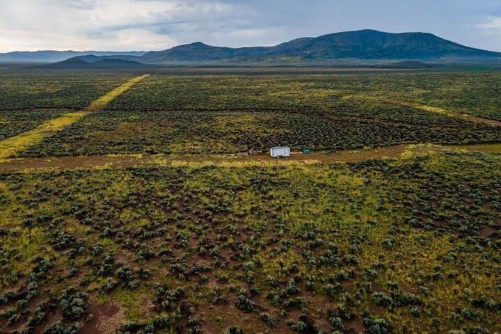 37.36 Acres Well Share & Water, Beryl, photo 3