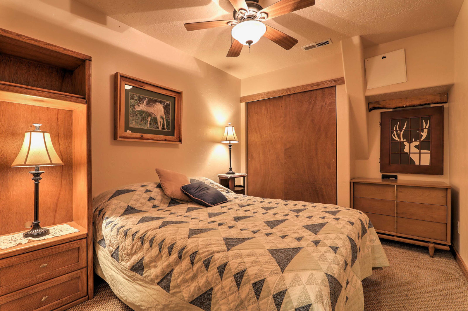 2814 N Dead Horse LP, Duck Creek Village, photo 21 of 30