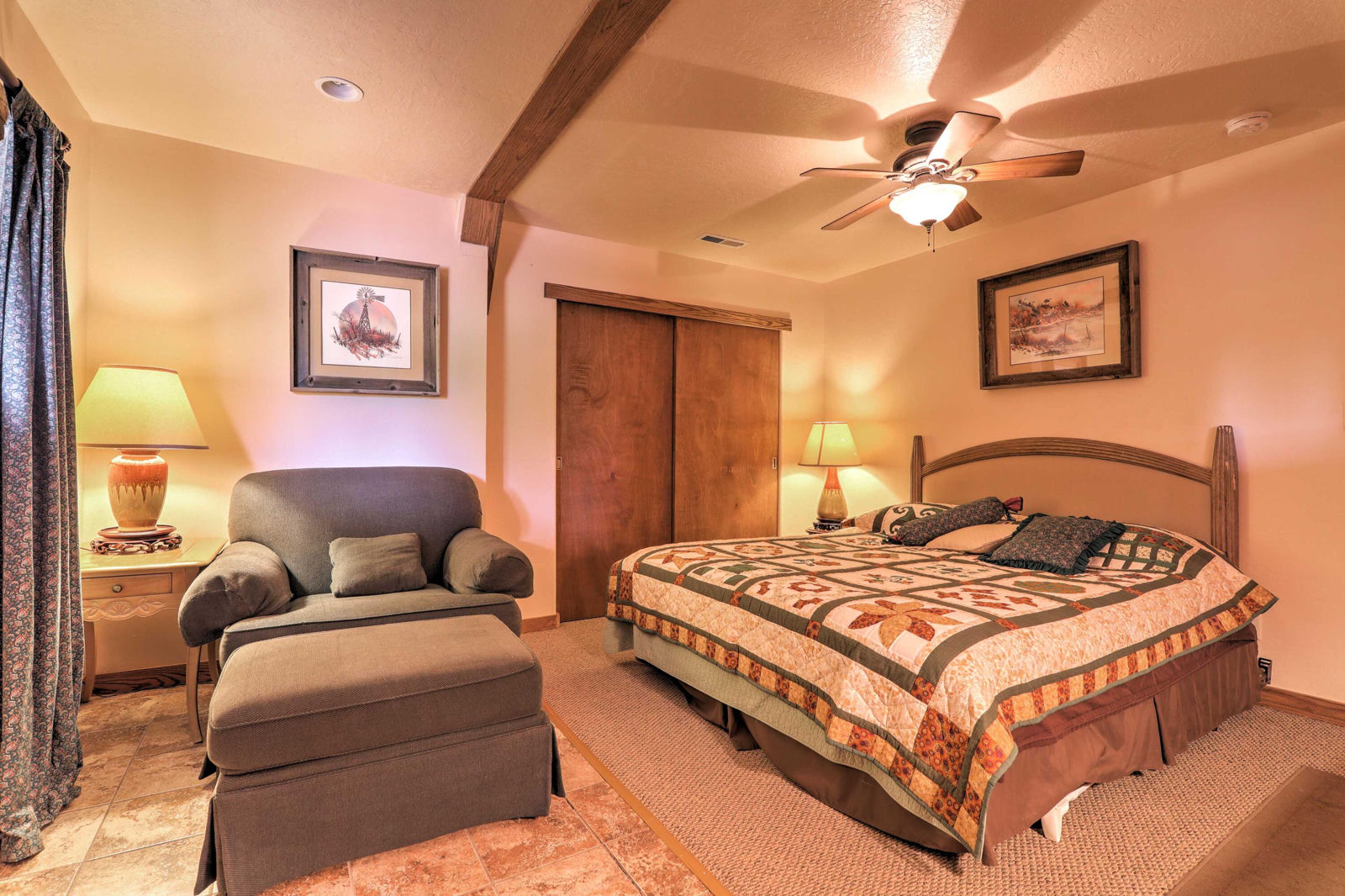 2814 N Dead Horse LP, Duck Creek Village, photo 23 of 30