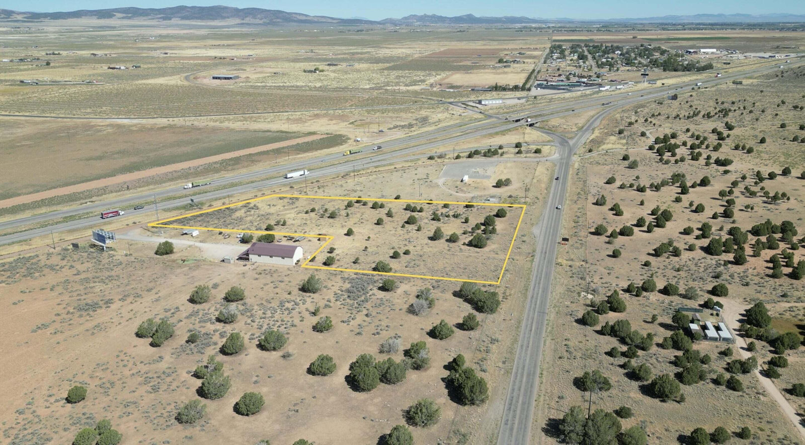 3.73 Acres Old HWY 91, Hamilton Fort, photo 7 of 21