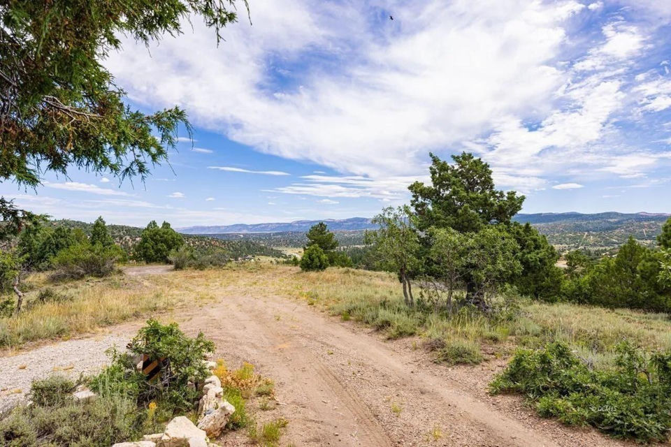1830 W Silverado Ridge, Alton