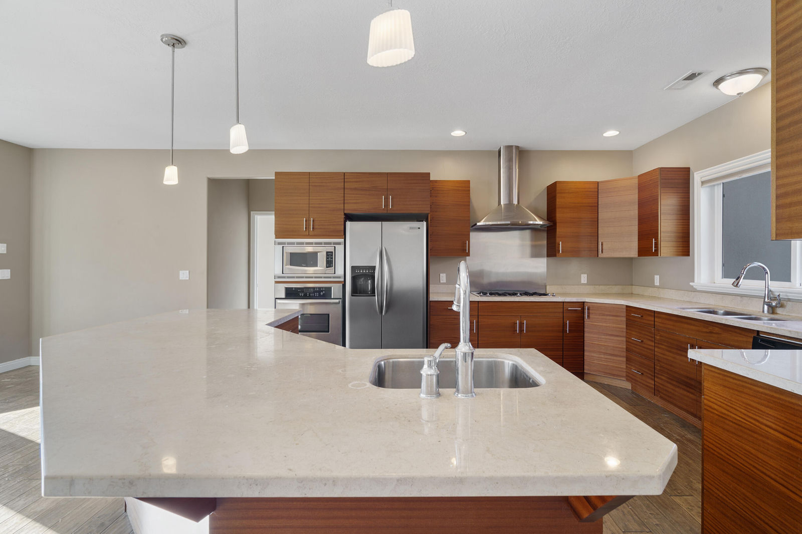 486 E Hillview DR, Cedar City, photo 12 of 41