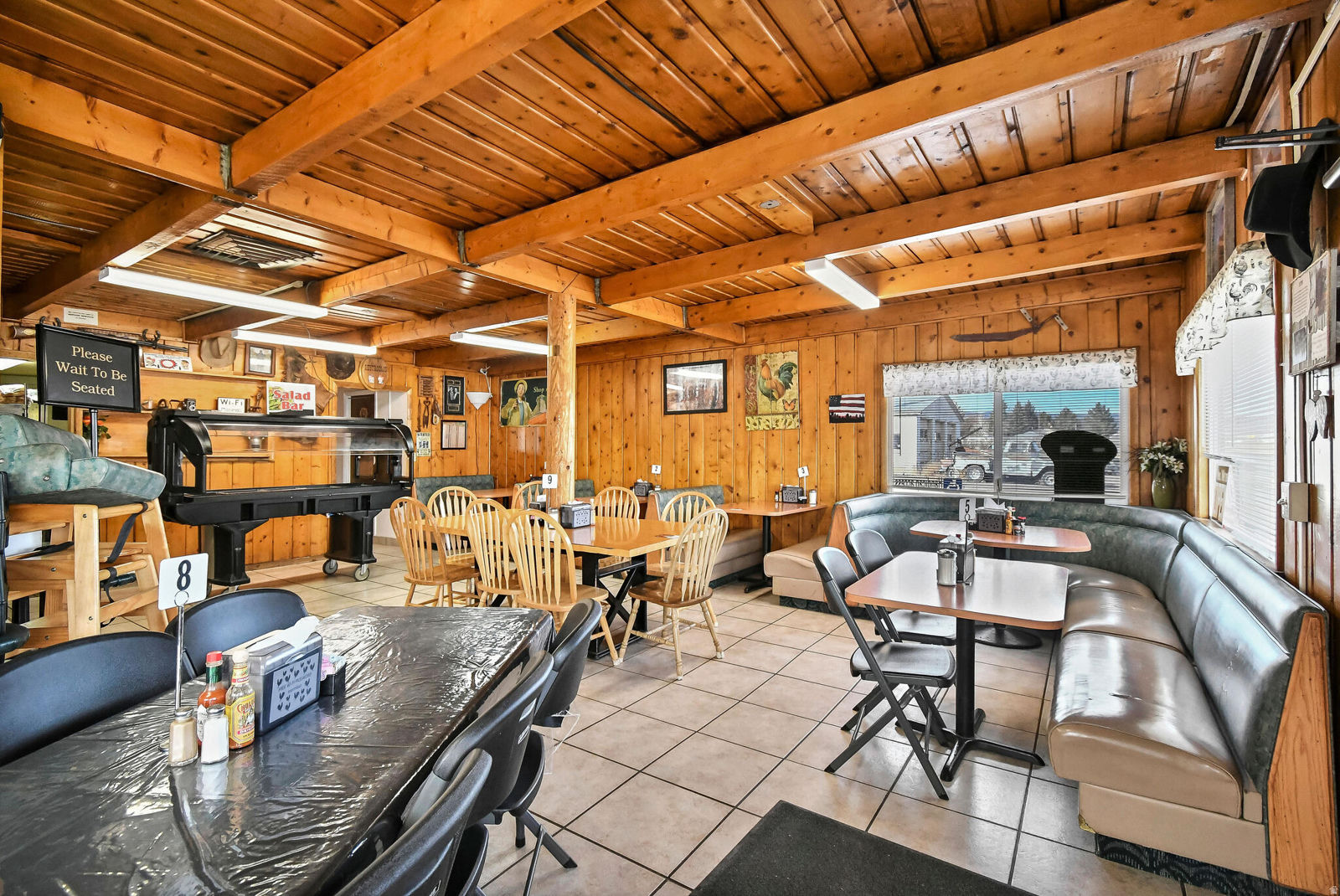 289 N Main ST, Loa, photo 8 of 40