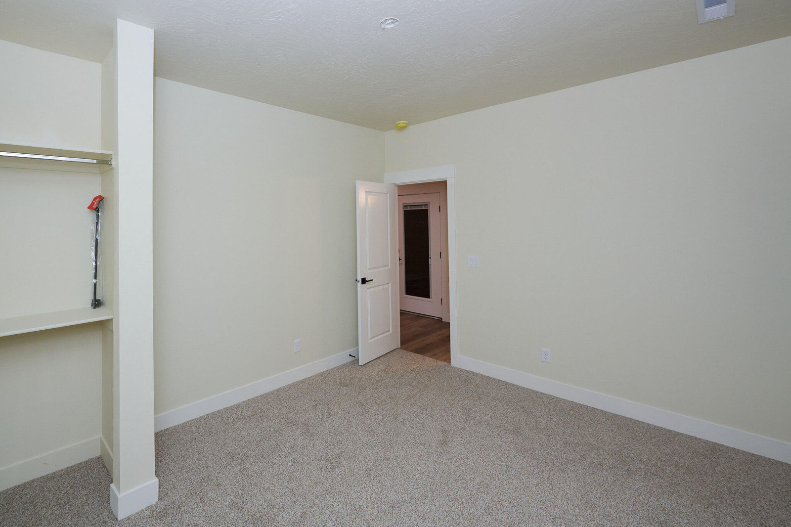 2473 N King ST, Cedar City, photo 30 of 44