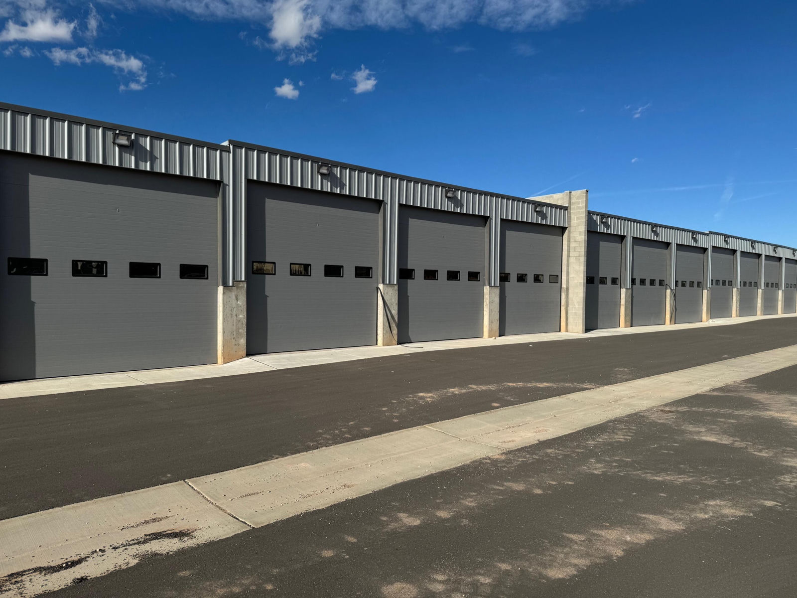 881 W Aviation Way, Unit 305, Cedar City, photo 4 of 5