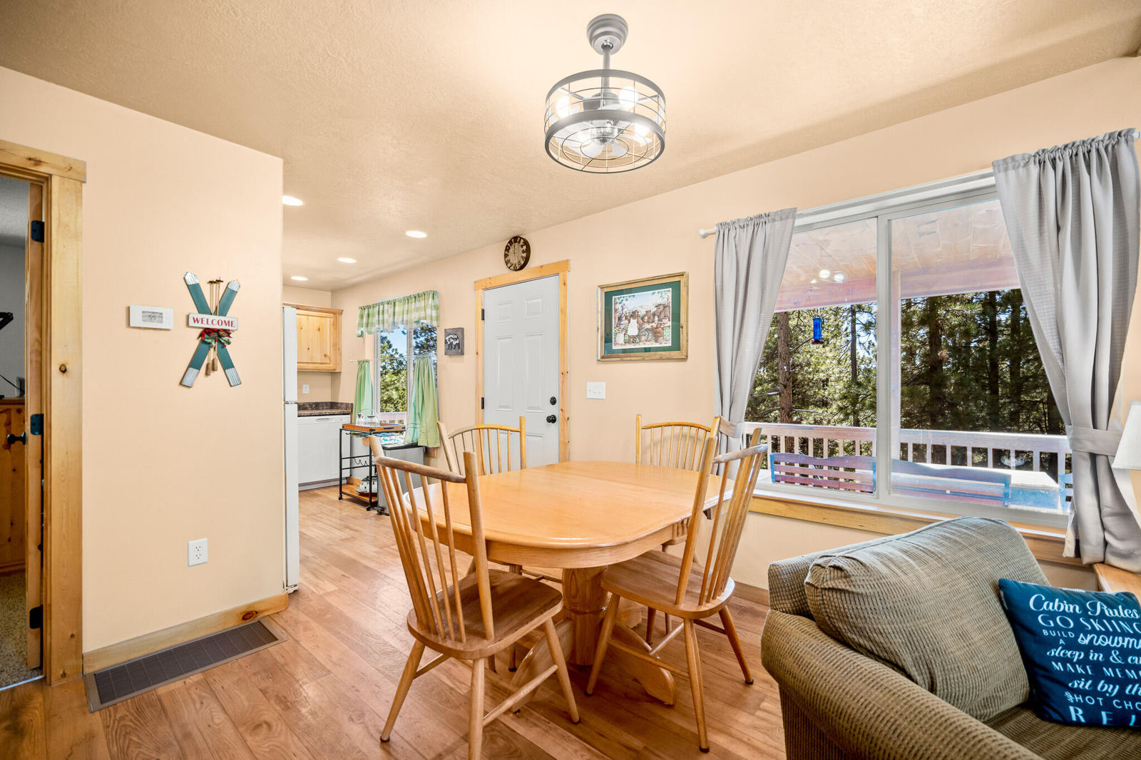 1620/1605 E Centurion CIR, Duck Creek Village, photo 9 of 41