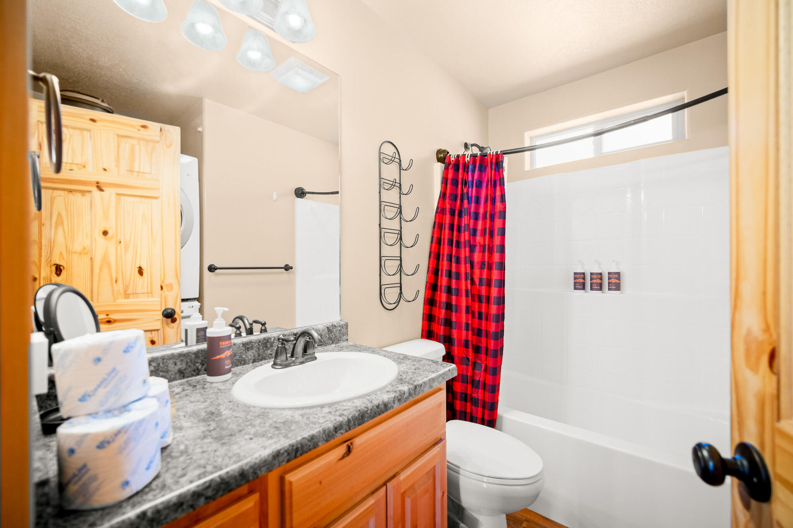 1620/1605 E Centurion CIR, Duck Creek Village, photo 16 of 41