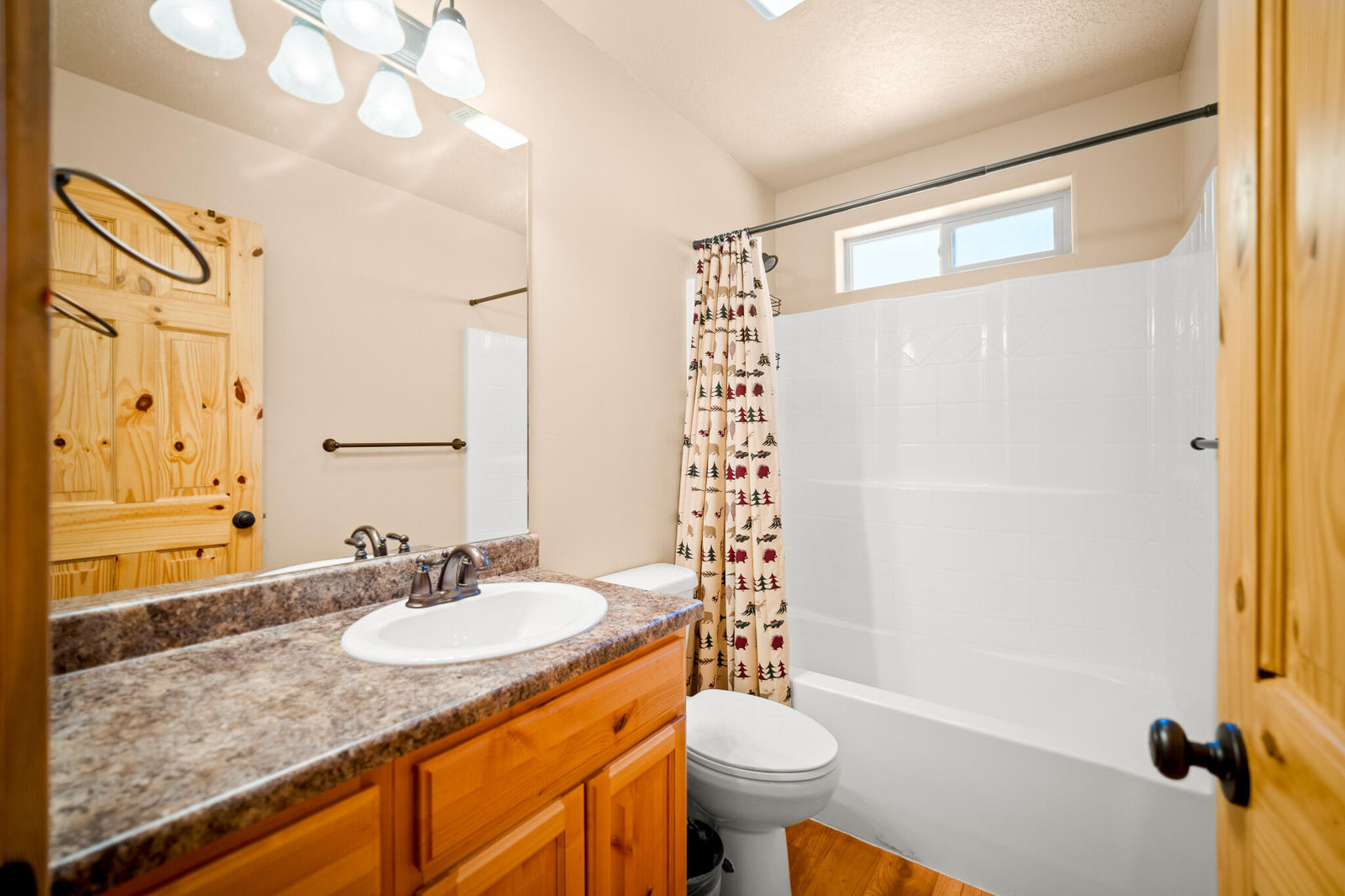 1620/1605 E Centurion CIR, Duck Creek Village, photo 20 of 41