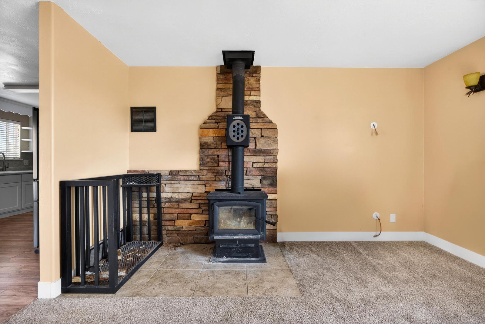 780 N HILDALE ST, Hildale, photo 6 of 65