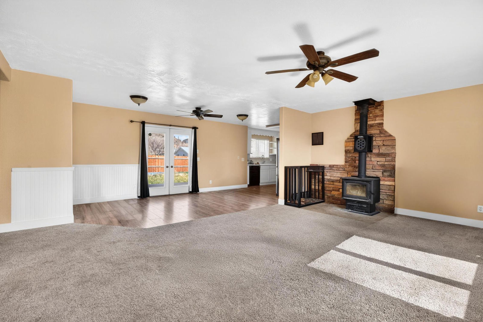 780 N HILDALE ST, Hildale, photo 7 of 65