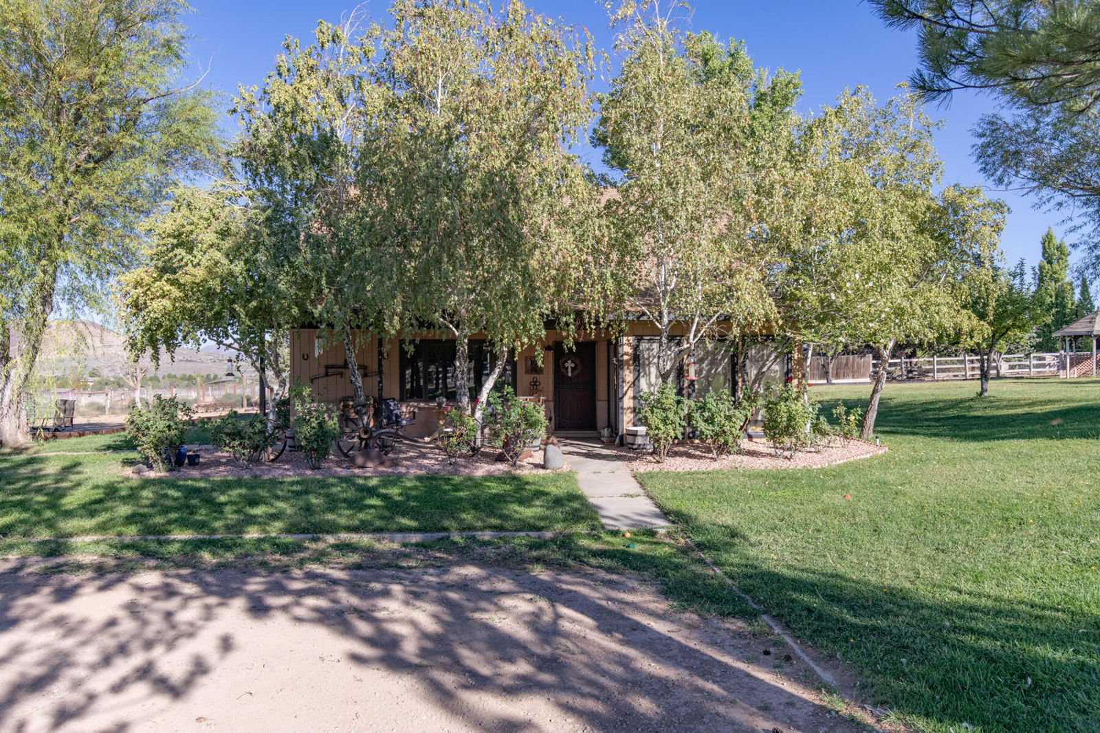 825 N Horesemans Park DR, Dammeron Valley, photo 11 of 51
