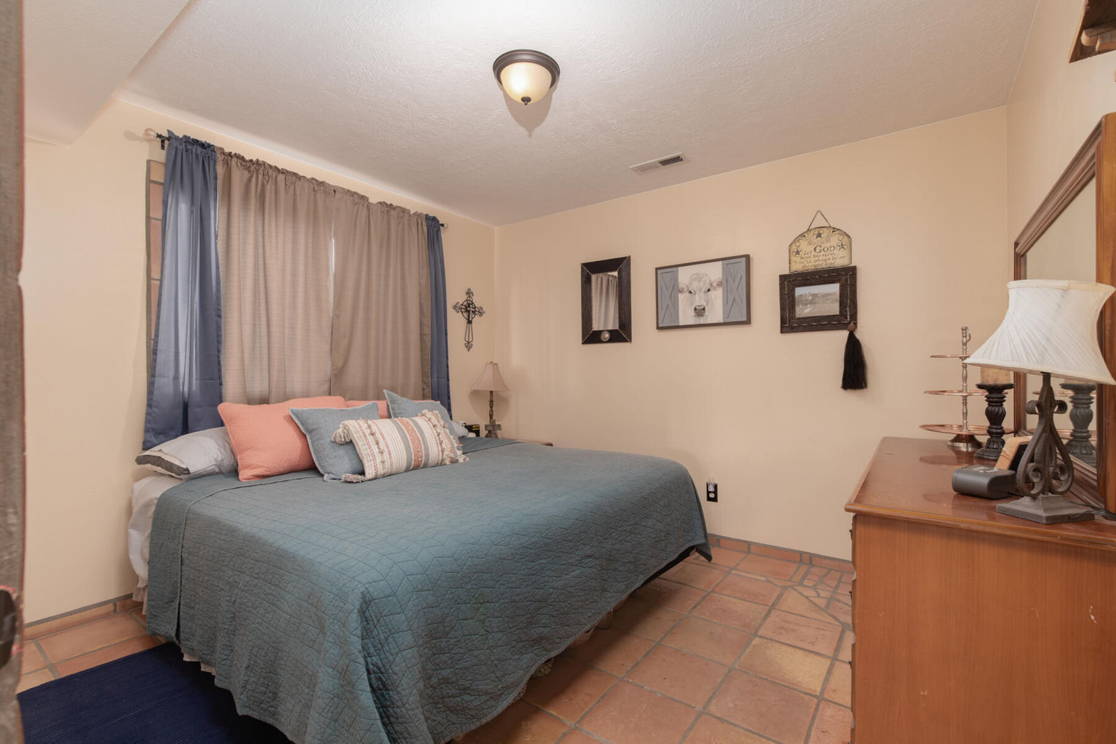 825 N Horesemans Park DR, Dammeron Valley, photo 27 of 51
