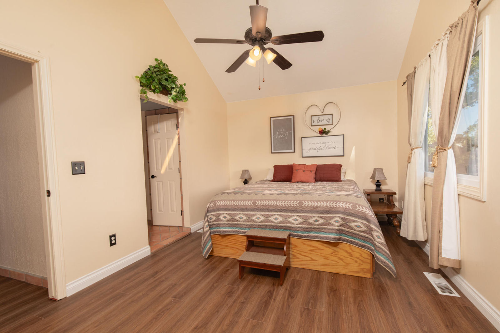 825 N Horesemans Park DR, Dammeron Valley, photo 30 of 51