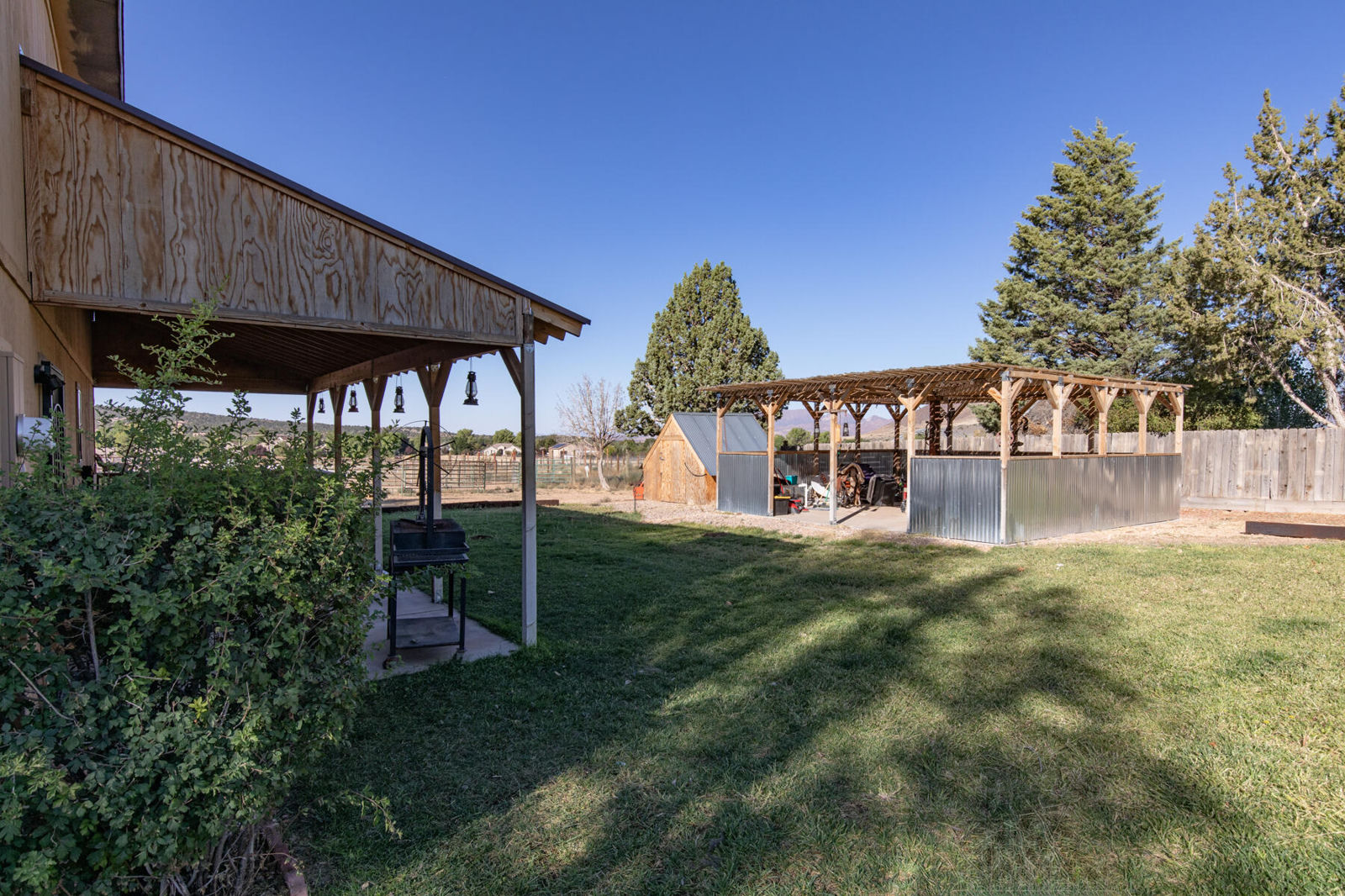 825 N Horesemans Park DR, Dammeron Valley, photo 36 of 51