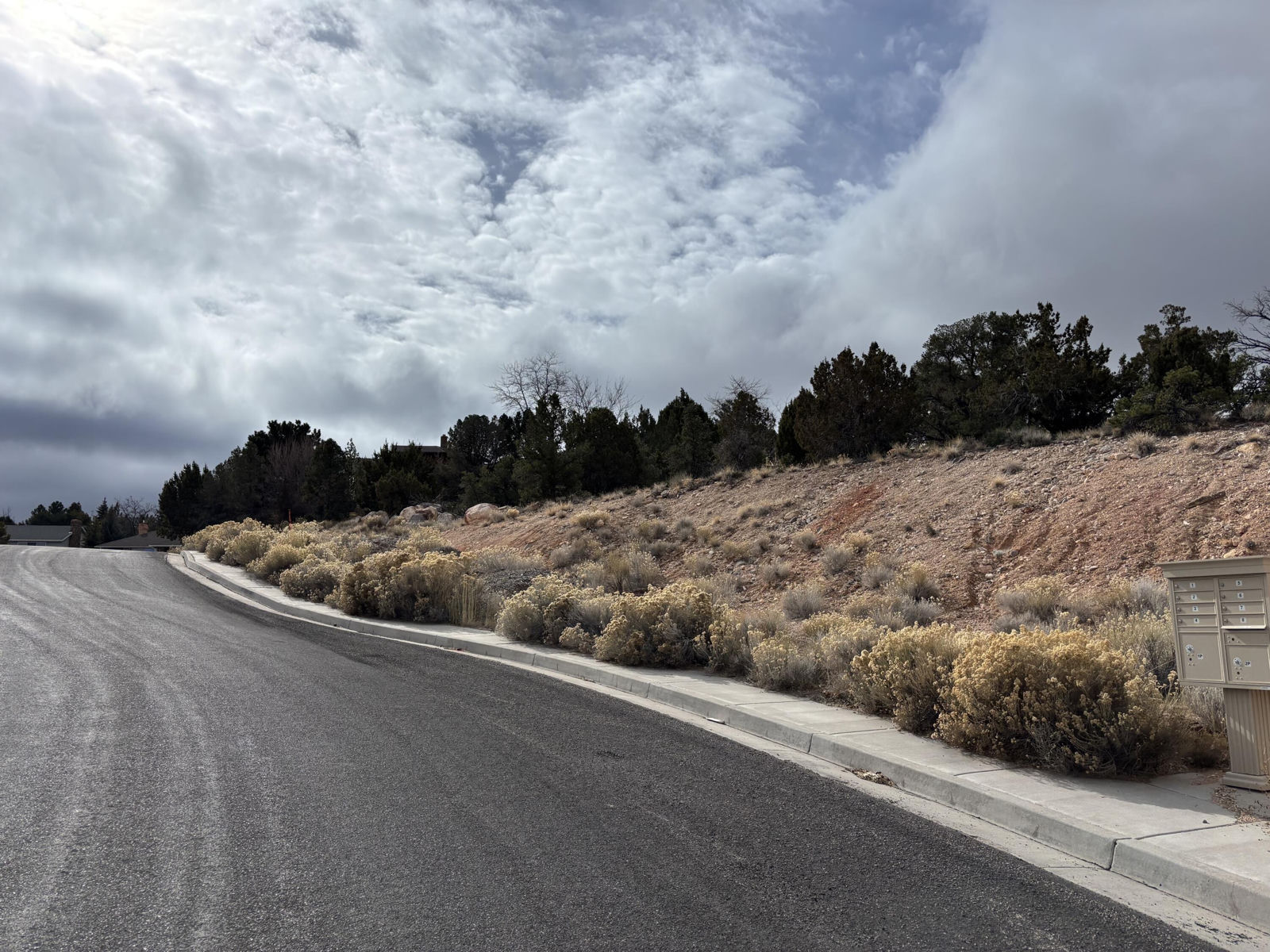 214 S Columbia Way, Cedar City, photo 5 of 18