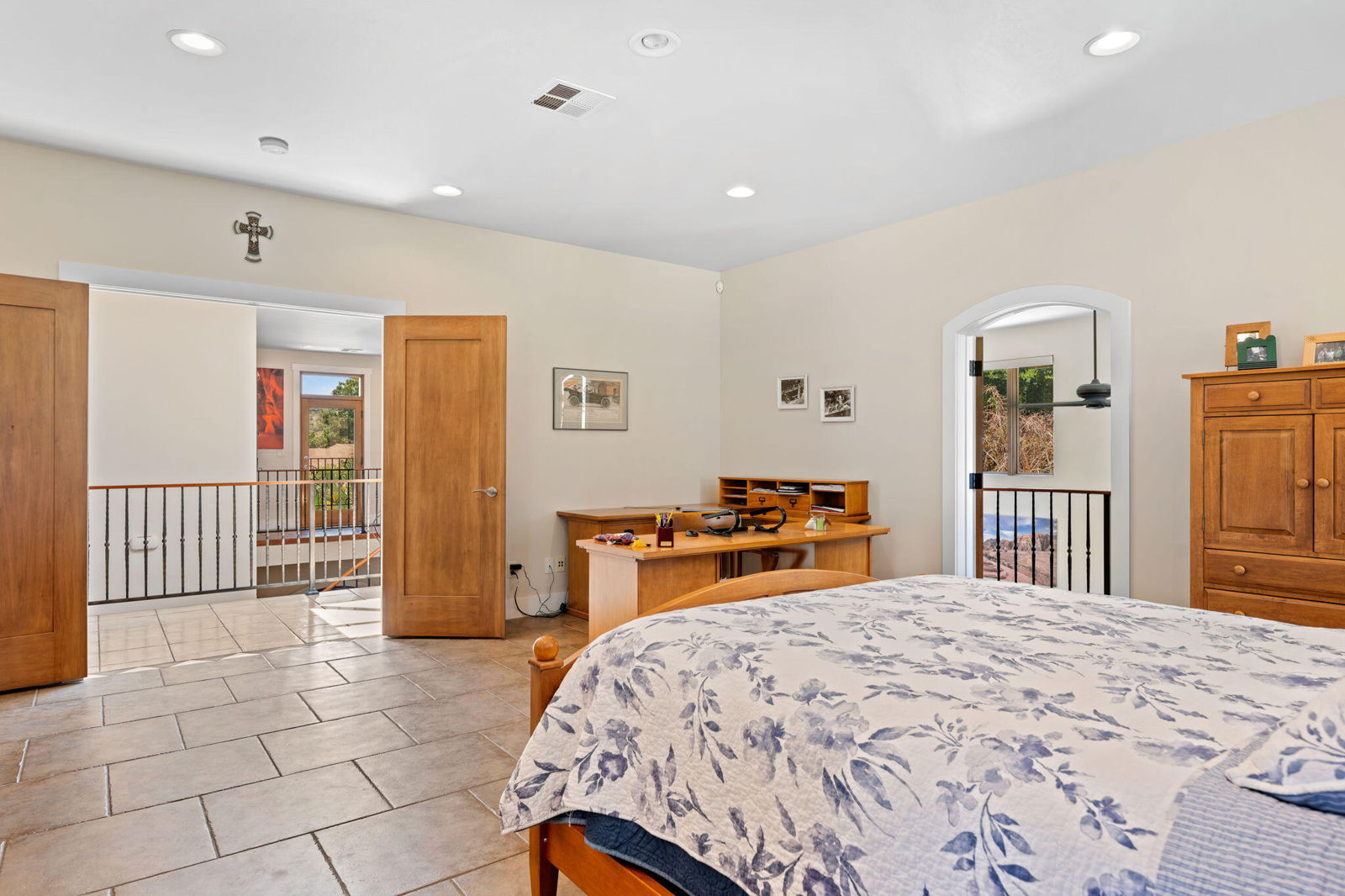 557 S WOODSVIEW CIR, St George, photo 18 of 32