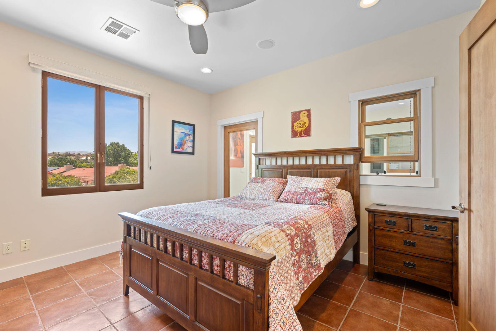 557 S WOODSVIEW CIR, St George, photo 24 of 32