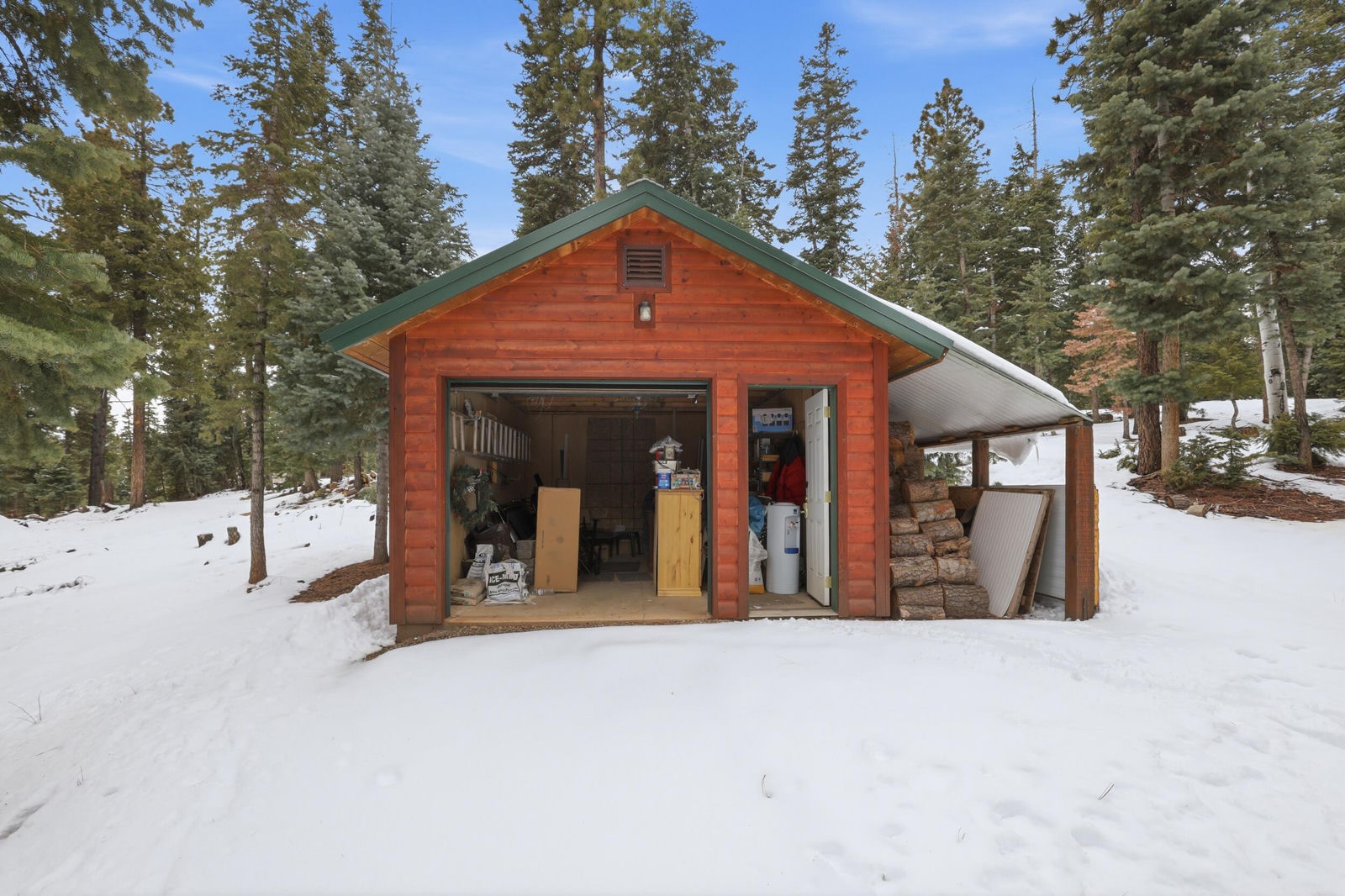 3375 N Arapaho DR, Duck Creek Village, photo 41 of 48