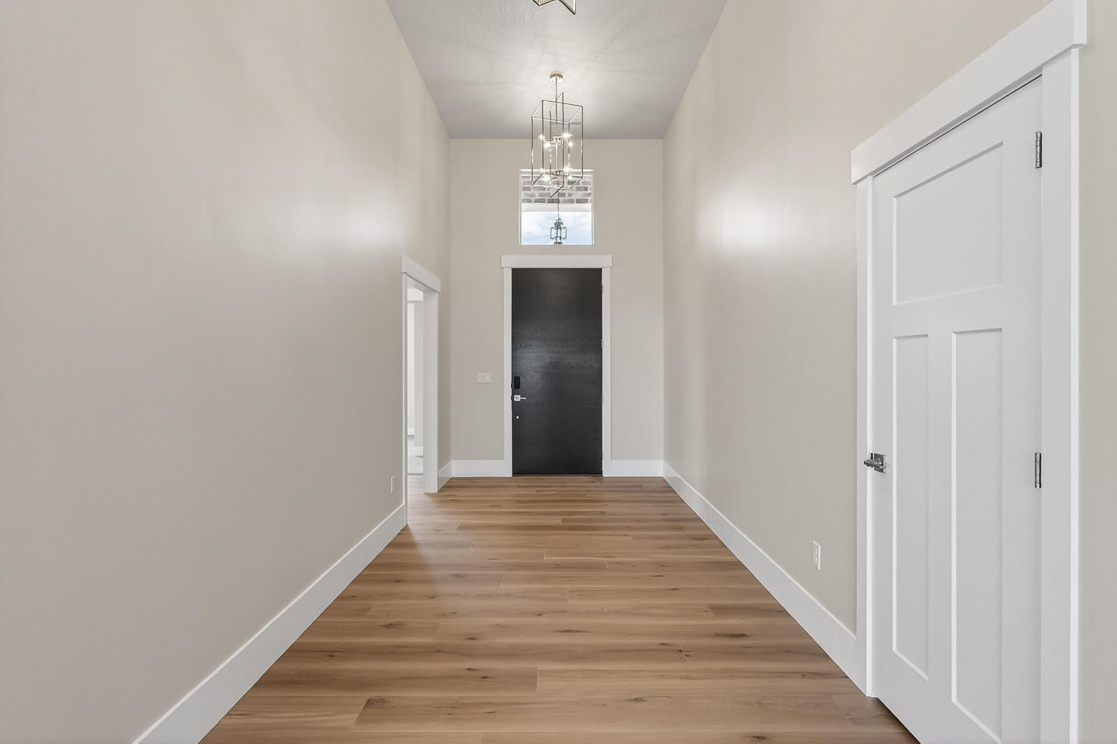 192 S 2050 W, Cedar City, photo 6 of 91