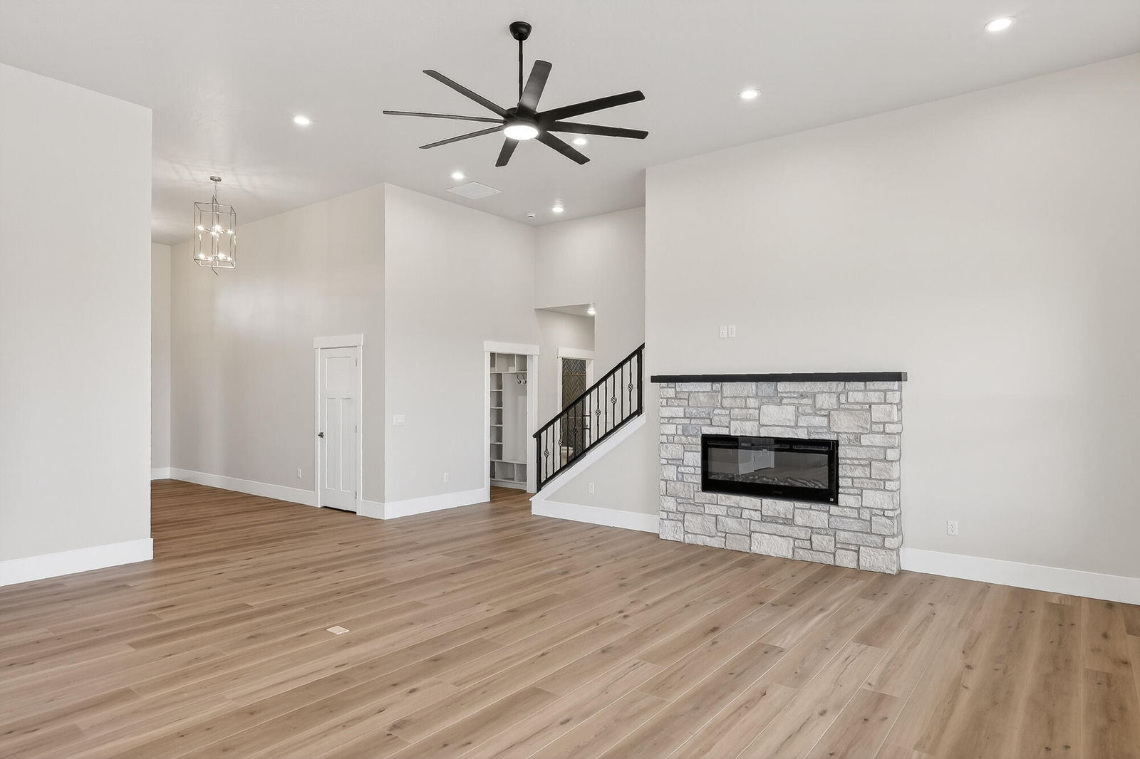 192 S 2050 W, Cedar City, photo 9 of 91