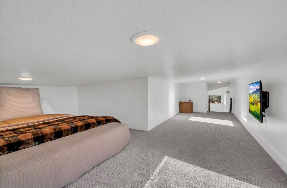151 E Steam Engine dr unit 1, Unplug Resort unit 1, Brian Head, photo 11 of 37