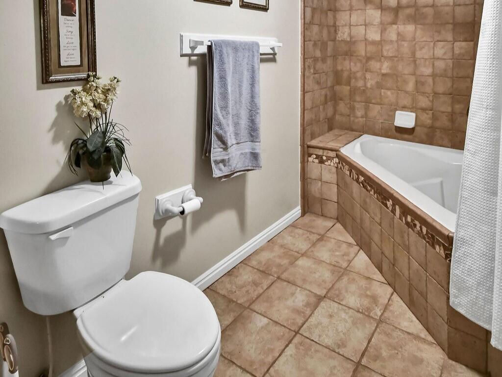 3810 N Burrville RD, Richfield, photo 38 of 69