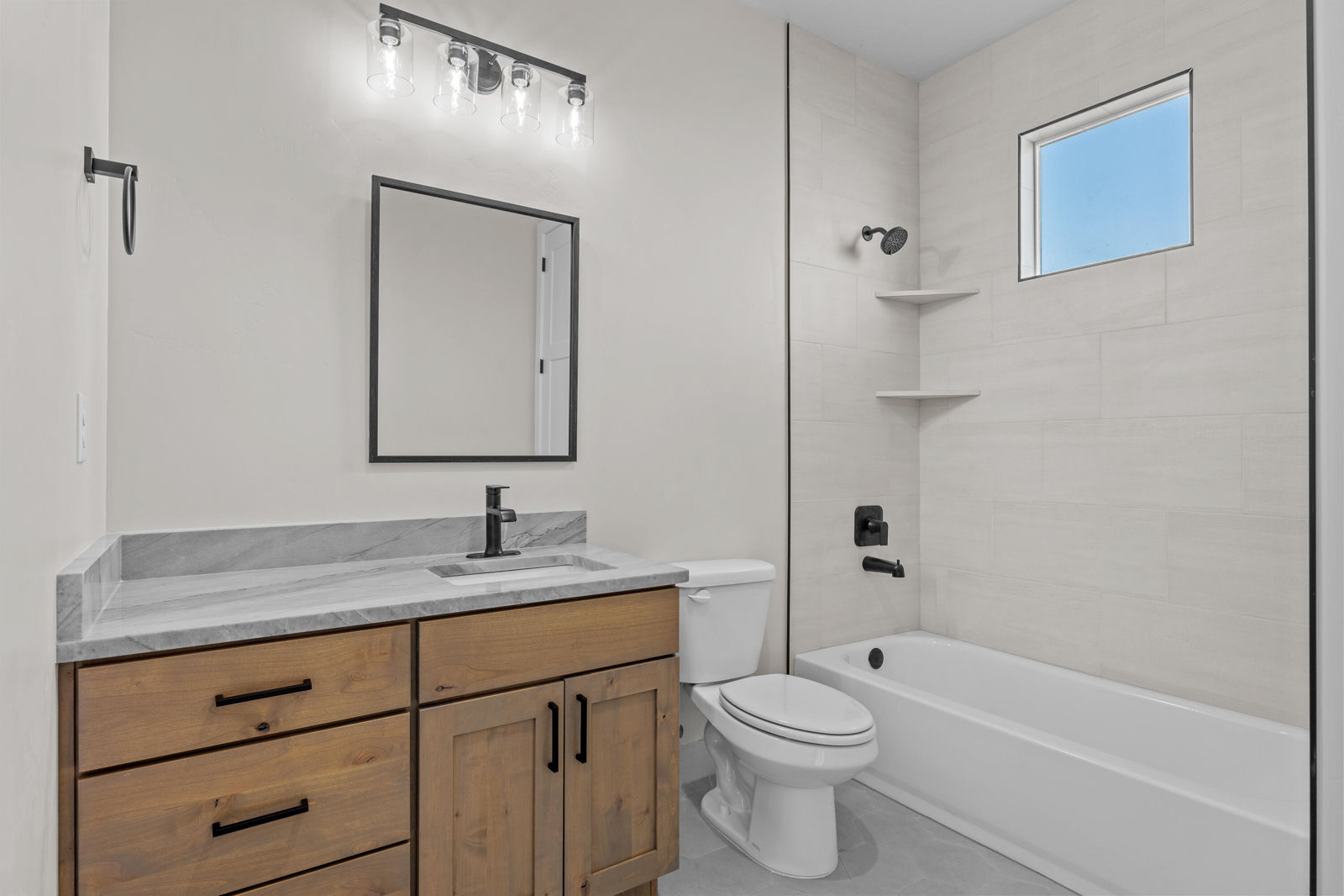 183 N 3620 W, Hurricane, photo 18 of 22