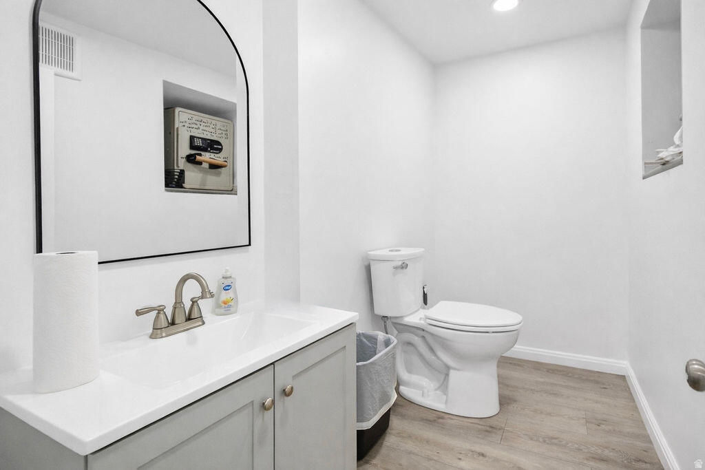 46 S Center ST, Elsinore, photo 31 of 68