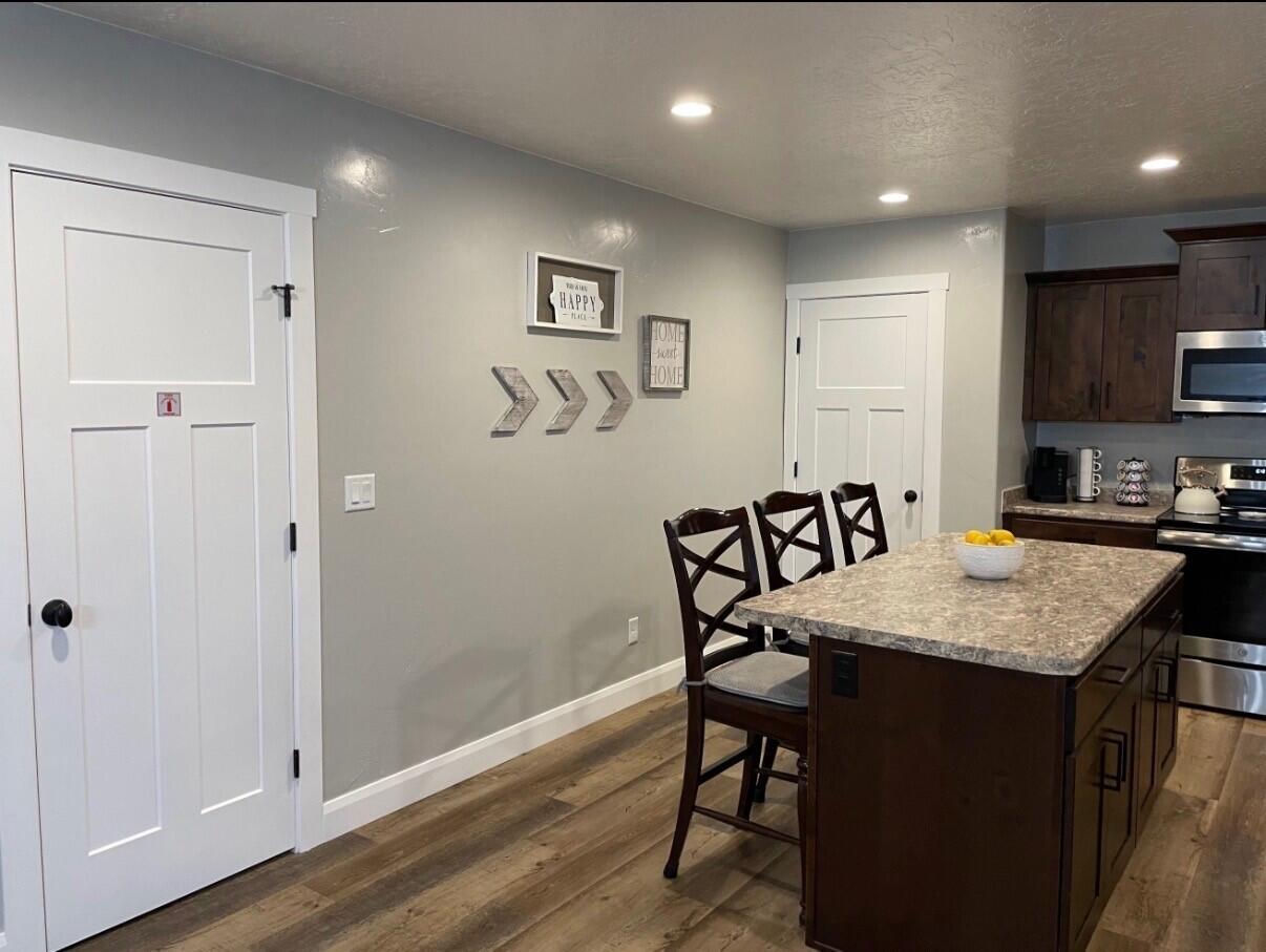 410 S 1200 E, Panguitch, photo 25 of 49