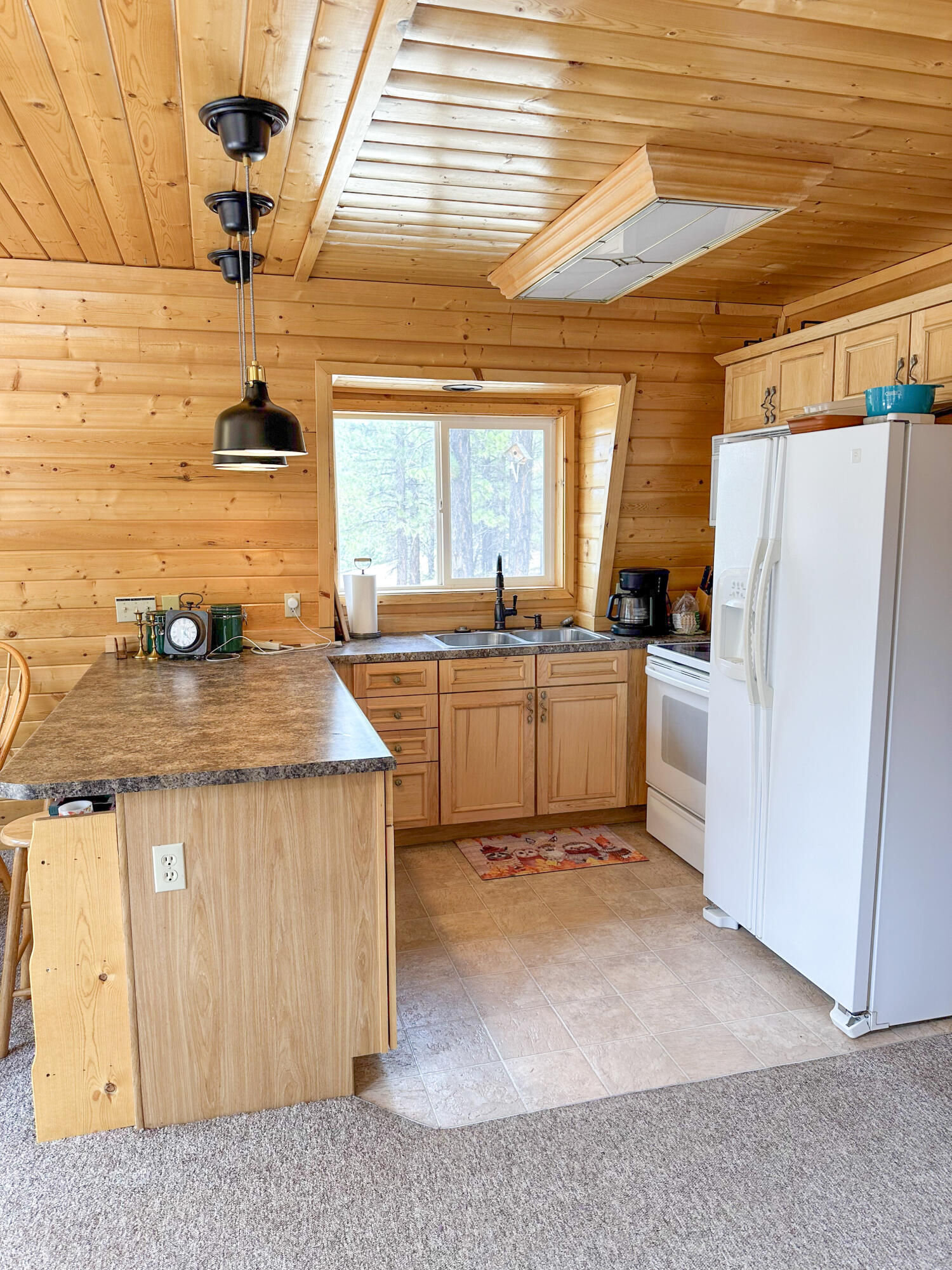 865 N Pine Knoll Loop, Duck Creek Village, photo 31 of 53