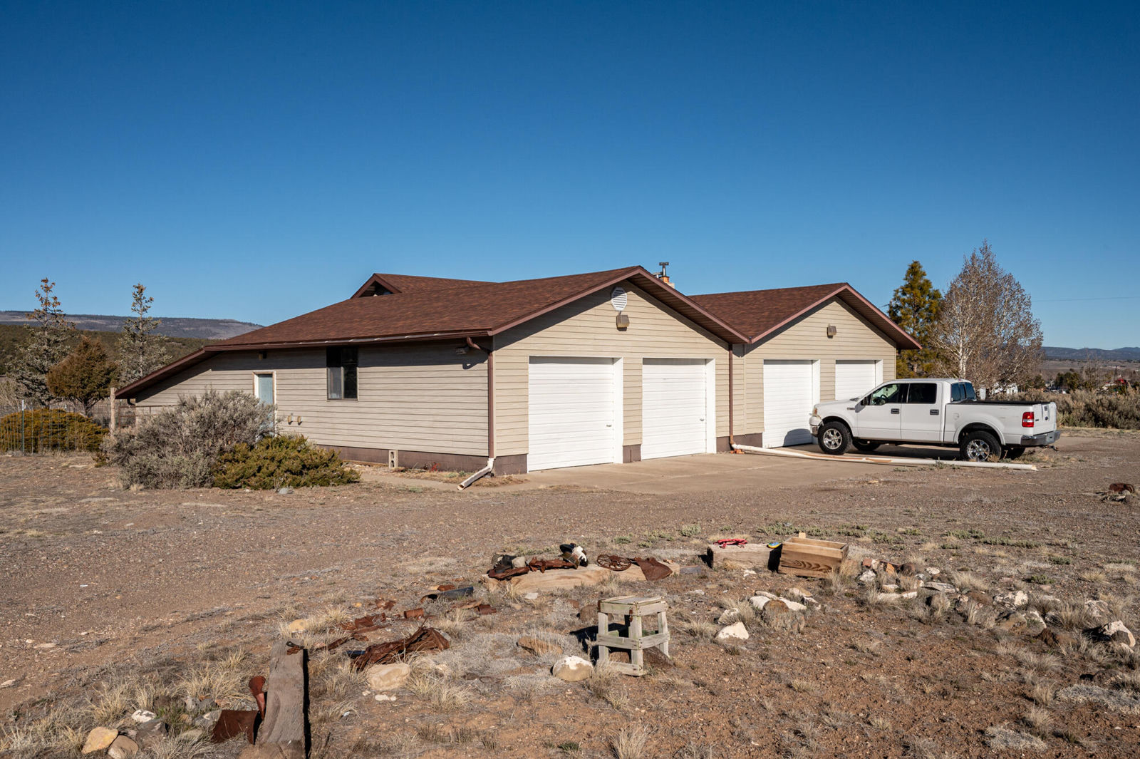86 E 1000 S, Panguitch, photo 5 of 66