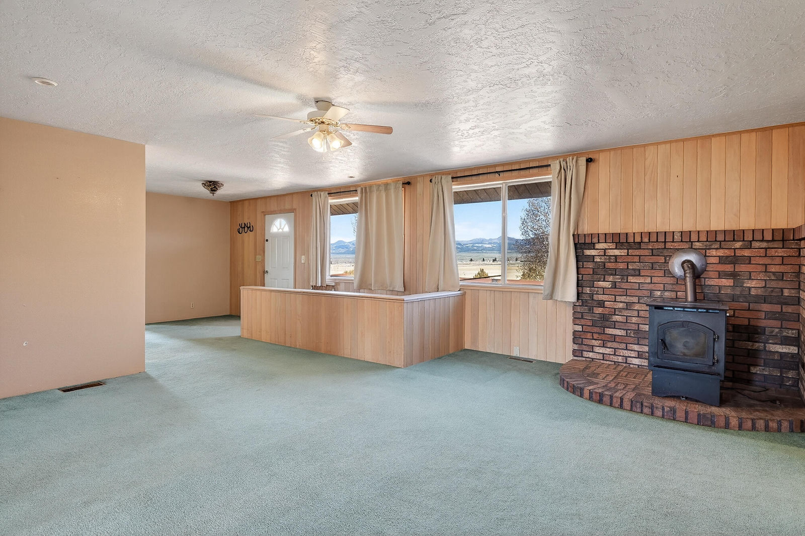 86 E 1000 S, Panguitch, photo 8 of 66