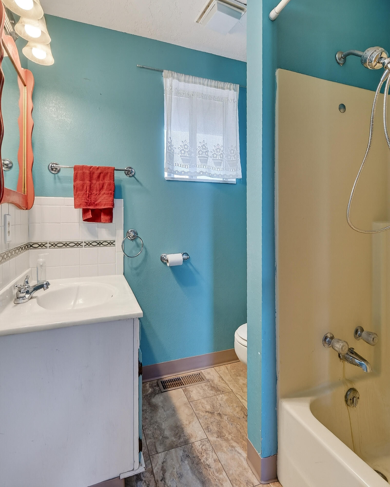 86 E 1000 S, Panguitch, photo 21 of 66