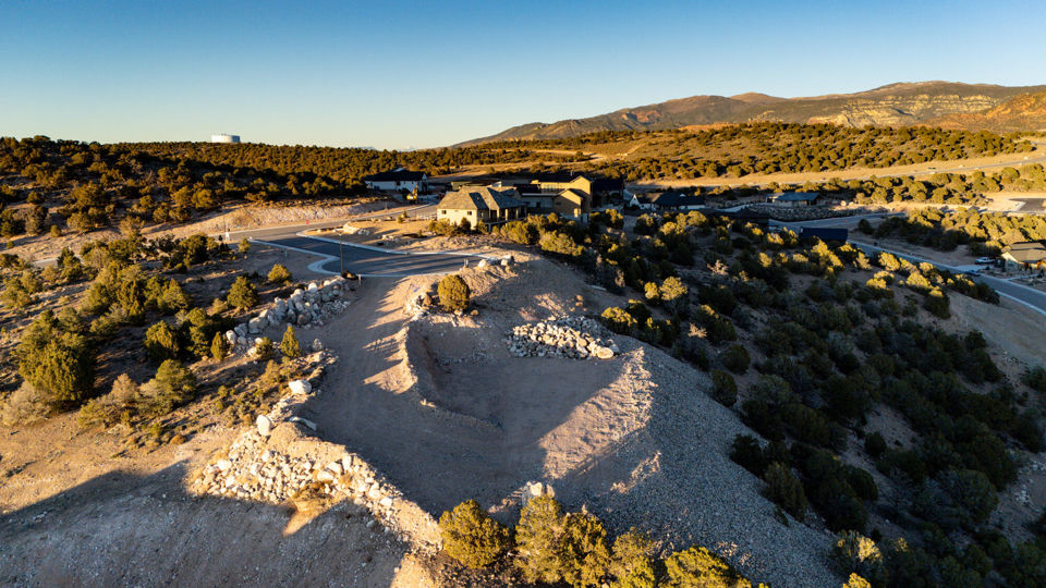 1740 S Sunny Hills CIR, Cedar City, photo 3
