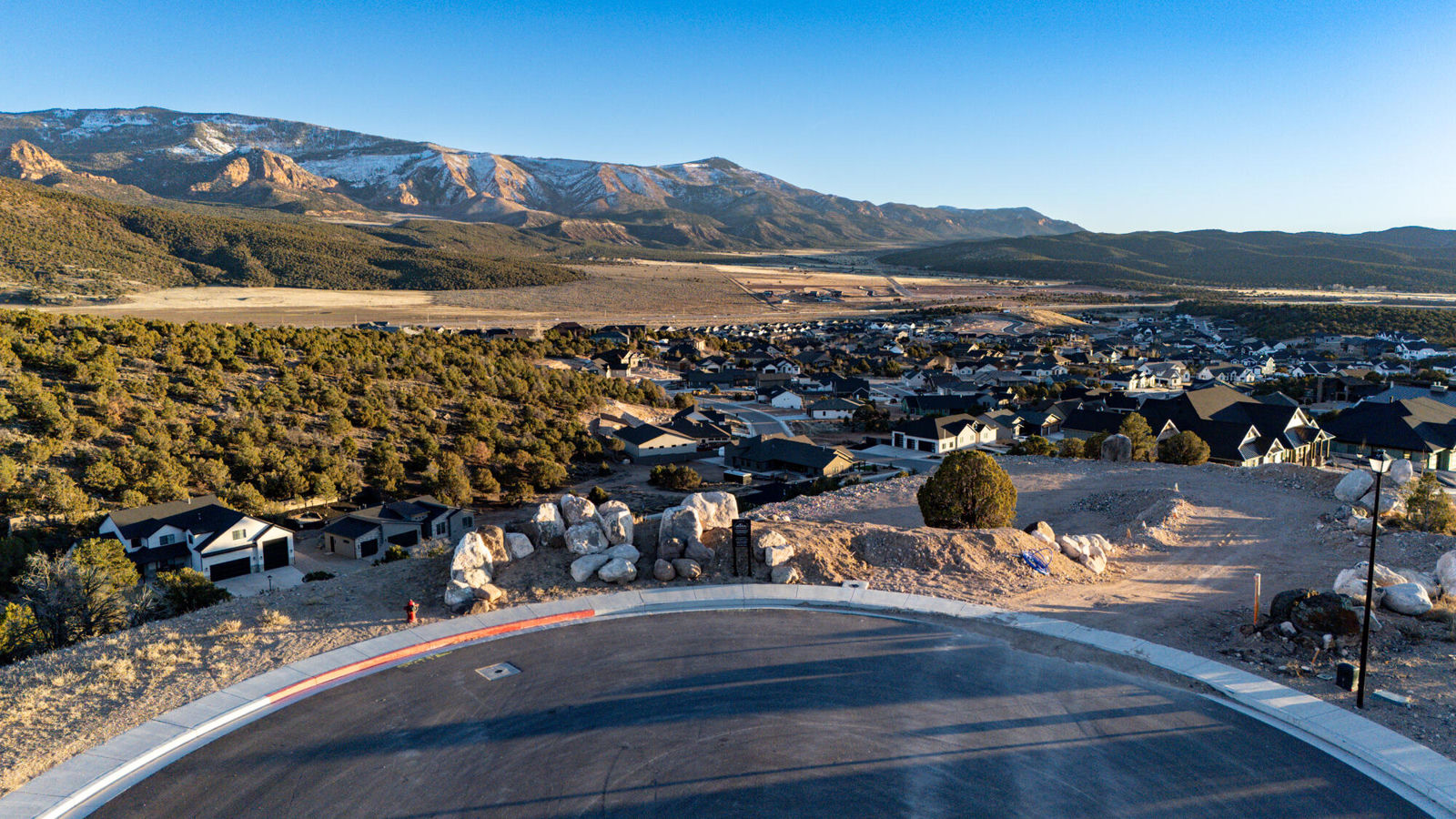 1740 S Sunny Hills CIR, Cedar City, photo 11 of 38