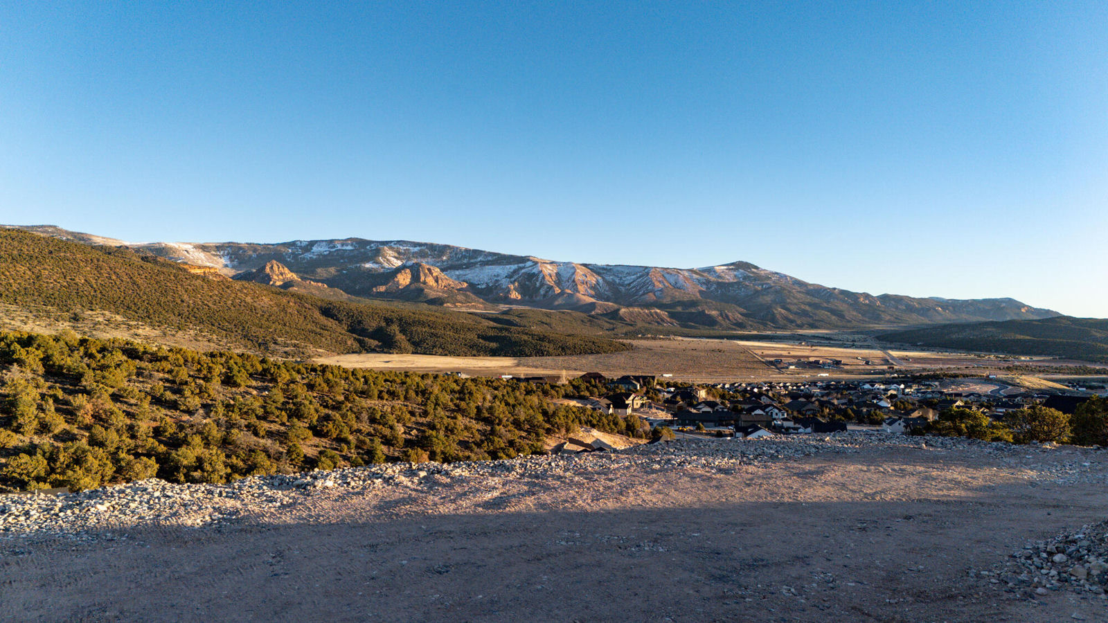 1740 S Sunny Hills CIR, Cedar City, photo 14 of 38