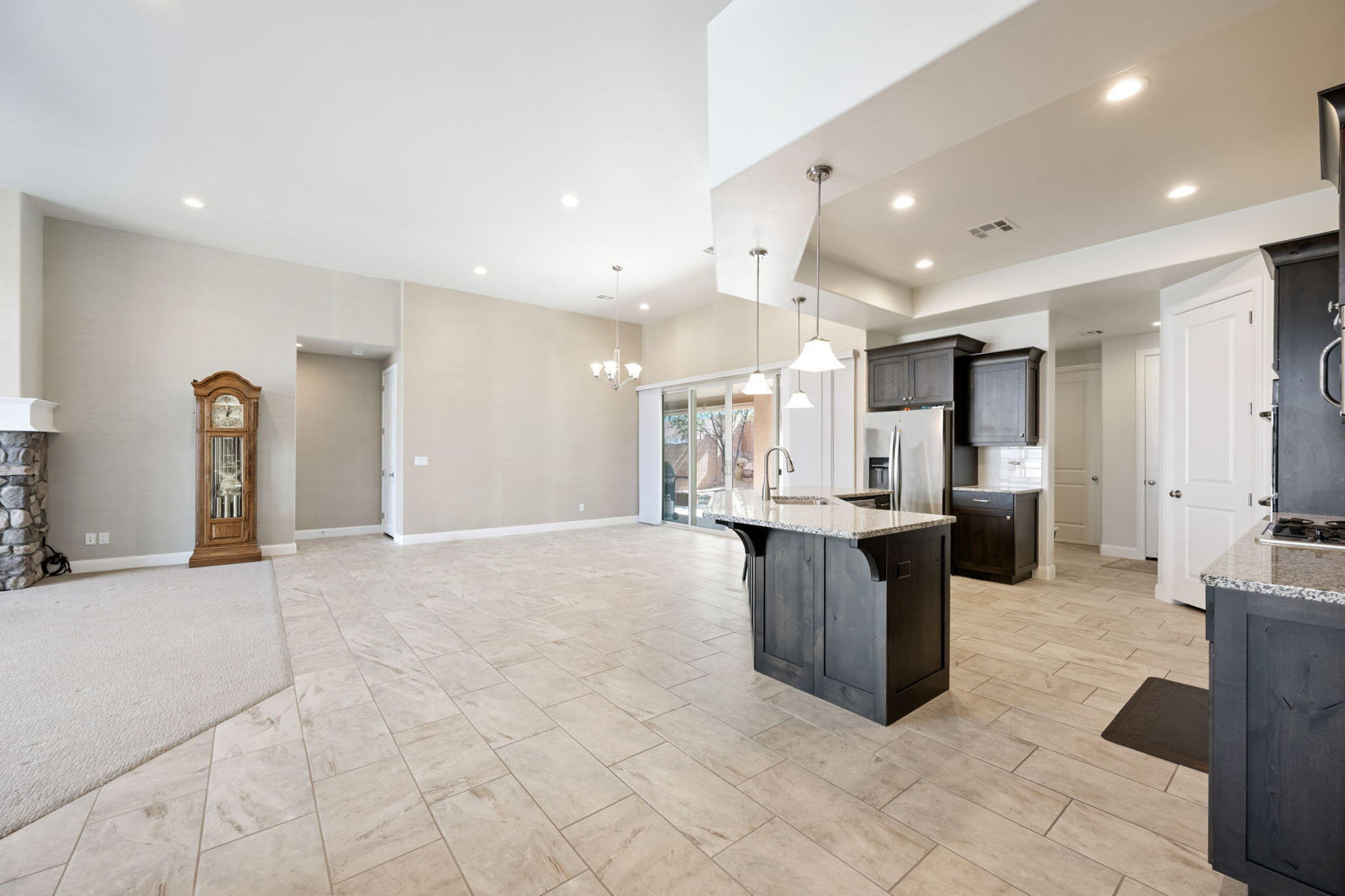 3114 SEEGMILLER DR, St George, photo 12 of 37
