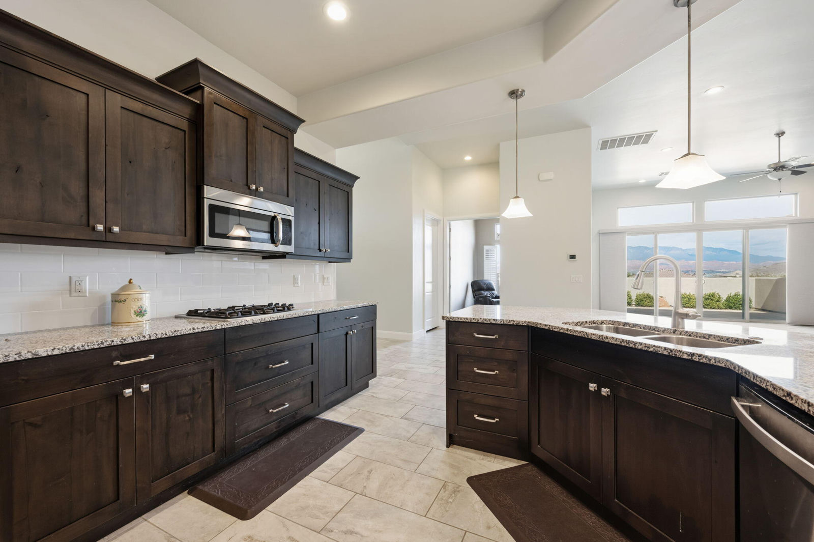 3114 SEEGMILLER DR, St George, photo 13 of 37