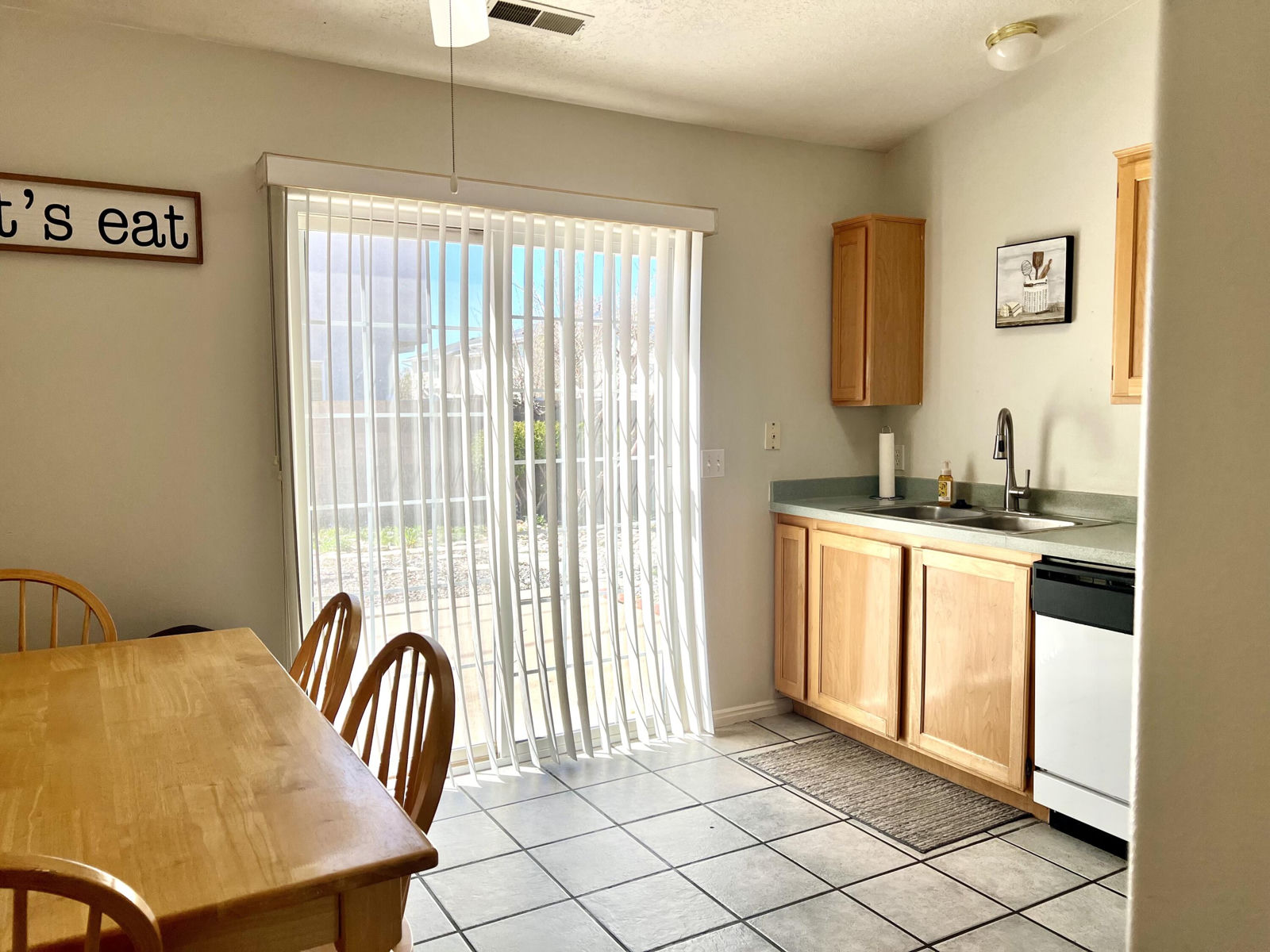 334 S 400 E, #16, Cedar City, photo 7 of 24