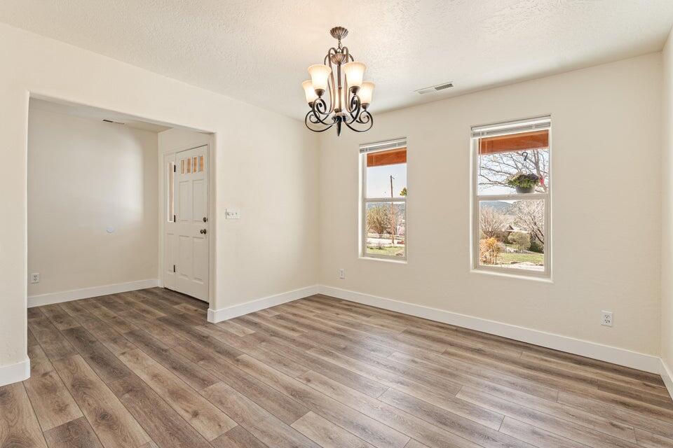 1892 N Golden Delicious Dr, Apple Valley, photo 8 of 58